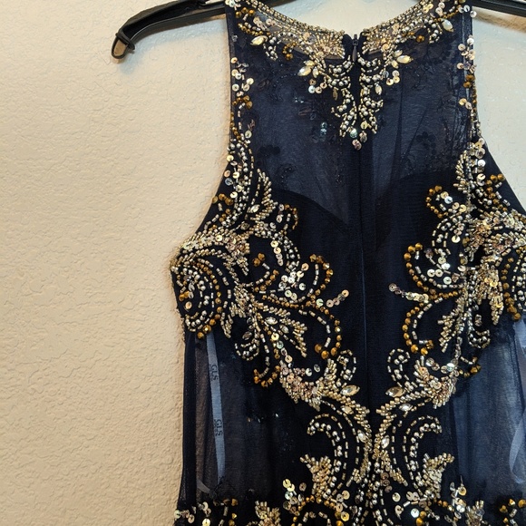 Elizabeth K Prom Dress - Picture 7 of 8